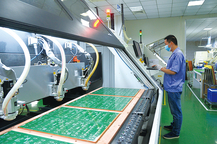 沪电股份技术服务投资价值分析 机遇与挑战并存