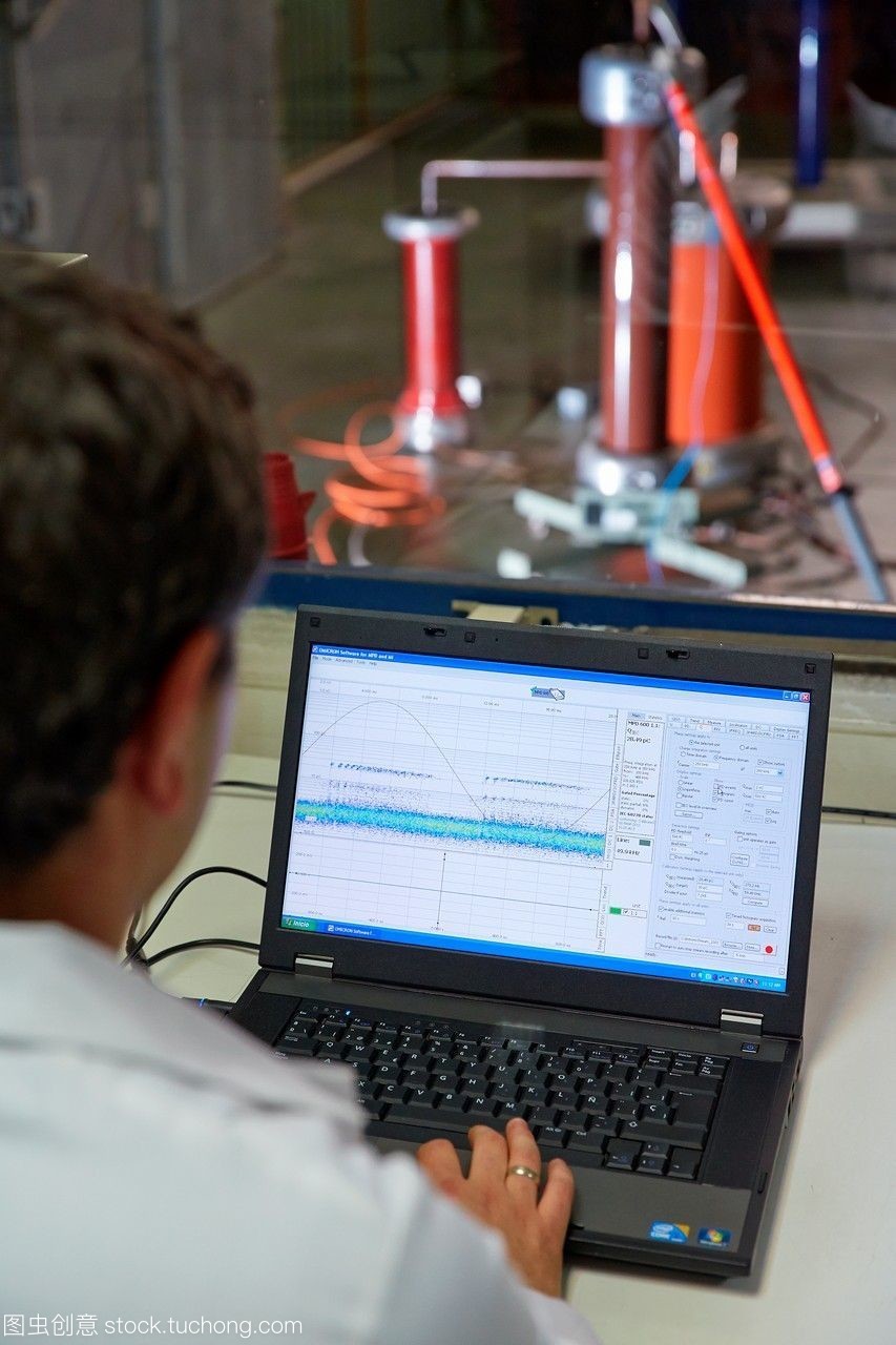 火花隙提升冲击试验 巴斯克国家研究与创新中心Bizkaiatecnalia的高压认证服务